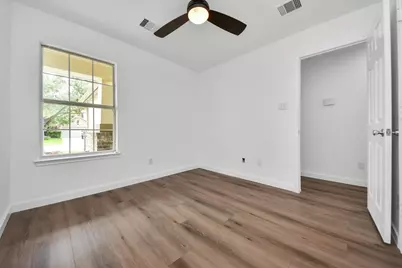 7251 Liberty Tree Lane, Houston, TX 77049 - Photo 18