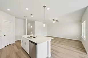 8210 Blackwell Cv Dr, Baytown, TX 77523 - Photo 8
