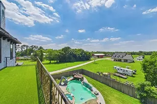 1259 County Rd 147, Alvin, TX 77511 - Photo 26