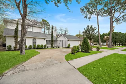 7810 Antoine Drive, Houston, TX 77088 - Photo 16