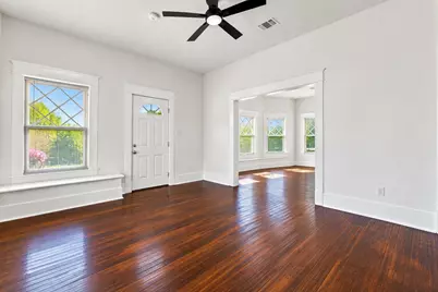 2006 31st, Galveston, TX 77550 - Photo 6