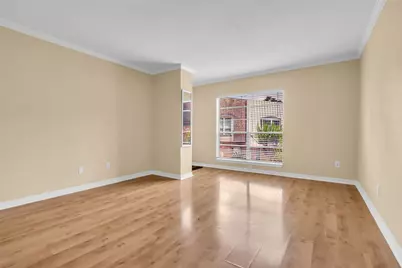 1800 Stoney Brook Drive #205, Houston, TX 77063 - Photo 6