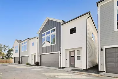 107 W Whitney Street #C, Houston, TX 77018 - Photo 2