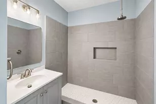 1810 24th St, Galveston, TX 77550 - Photo 8
