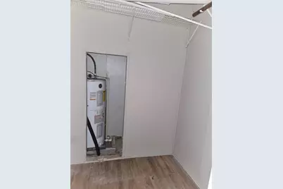 1610 Texas Street, Alvin, TX 77511 - Photo 8