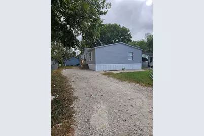 1610 Texas Street, Alvin, TX 77511 - Photo 14