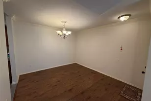 6602 Harbor Town Dr, Houston, TX 77036 - Photo 2