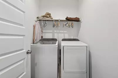 10016 Steeple Farms Drive, Houston, TX 77080 - Photo 38