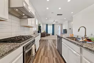 10016 Steeple Farms Dr, Houston, TX 77080 - Photo 14