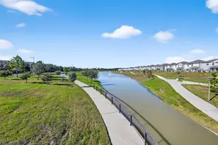 10016 Steeple Farms Dr, Houston, TX 77080 - Photo 42