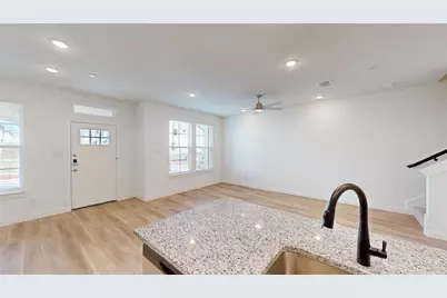 2923 Parks McCoy Lane, Grand Prairie, TX 75052 - Photo 12