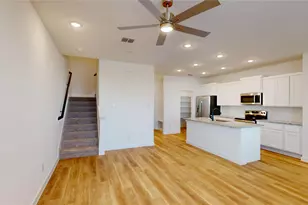2923 Parks Mccoy Ln, Grand Prairie, TX 75052 - Photo 10
