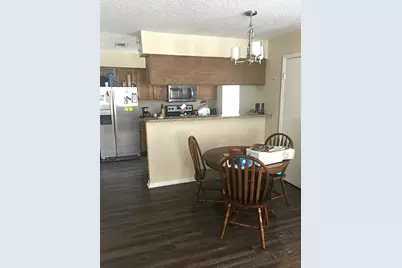 2402 Sycamore Avenue #B3, Huntsville, TX 77320 - Photo 8