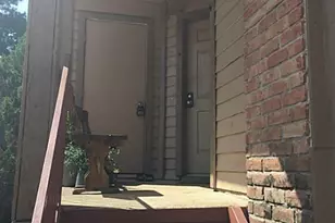2402 Sycamore Ave, Huntsville, TX 77320 - Photo 2
