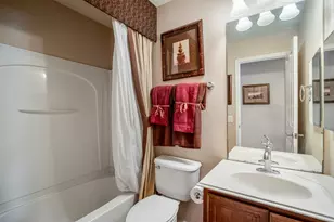 13600 Breton Ridge St, Houston, TX 77070 - Photo 24