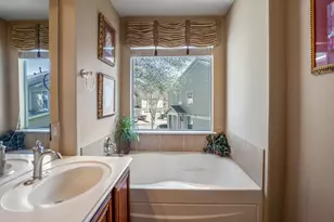 13600 Breton Ridge St, Houston, TX 77070 - Photo 20