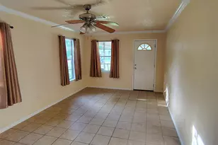 1465 Fairway St, Beaumont, TX 77703 - Photo 4