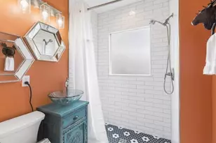 629 E 19th St, Houston, TX 77008 - Photo 46