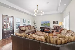 629 E 19th St, Houston, TX 77008 - Photo 22