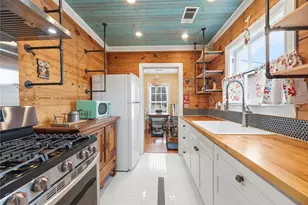 629 E 19th St, Houston, TX 77008 - Photo 42