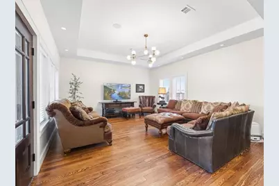 629 E 19th Street, Houston, TX 77008 - Photo 4