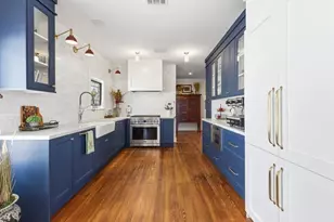 629 E 19th St, Houston, TX 77008 - Photo 2