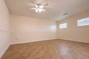304 Frankie St, Wharton, TX 77488 - Photo 6