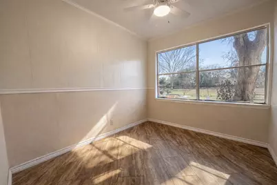 304 Frankie Street, Wharton, TX 77488 - Photo 12