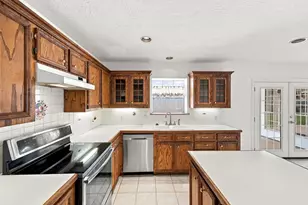 5125 Nina Lee Ln, Houston, TX 77092 - Photo 10