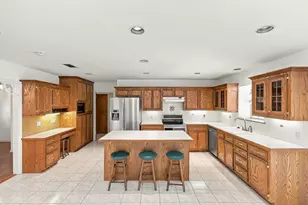 5125 Nina Lee Ln, Houston, TX 77092 - Photo 8