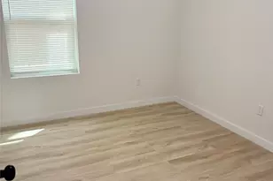 9711 Pelsey A-B St, Houston, TX 77029 - Photo 10
