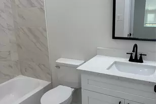 9711 Pelsey A-B St, Houston, TX 77029 - Photo 4