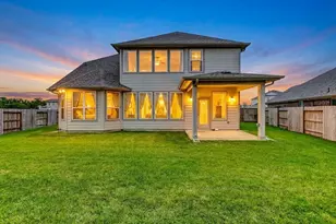 4910 Magnolia Spgs Dr, Pearland, TX 77584 - Photo 2