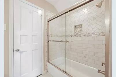 219 Big Hollow Lane, Houston, TX 77042 - Photo 34