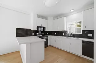 710 W 10th St, Houston, TX 77008 - Photo 8