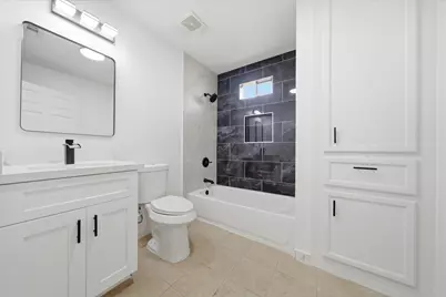 710 W 10th Street, Houston, TX 77008 - Photo 22