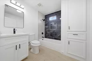 710 W 10th St, Houston, TX 77008 - Photo 22