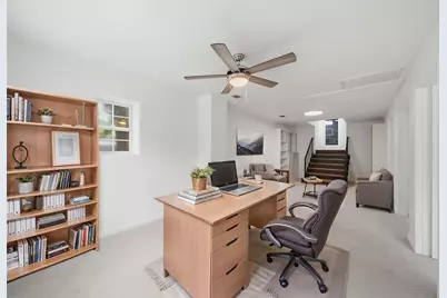 710 W 10th Street, Houston, TX 77008 - Photo 12