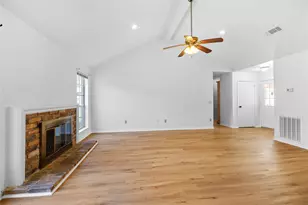 9631 Secretariat Dr, Houston, TX 77065 - Photo 10