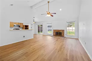 9631 Secretariat Dr, Houston, TX 77065 - Photo 6