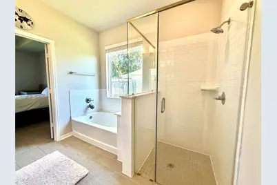 307 Twin Lakes Blvd West, West Columbia, TX 77486 - Photo 16