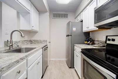 250 El Dorado Boulevard #240, Houston, TX 77598 - Photo 8