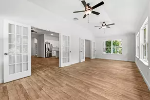 20878 White Oak Ln, Montgomery, TX 77316 - Photo 16