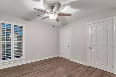 4702 Spring Lane, Baytown, TX 77521 - Photo 22