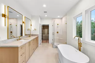 805 Walton St, Houston, TX 77009 - Photo 8