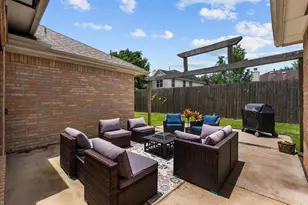 314 Diamond Bay Dr, Dickinson, TX 77539 - Photo 32