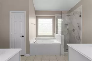 314 Diamond Bay Dr, Dickinson, TX 77539 - Photo 28