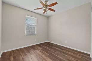314 Diamond Bay Dr, Dickinson, TX 77539 - Photo 24