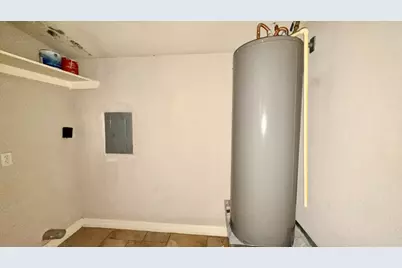 5440 Margo Lane, Beaumont, TX 77708 - Photo 10