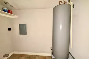 5440 Margo Ln, Beaumont, TX 77708 - Photo 10